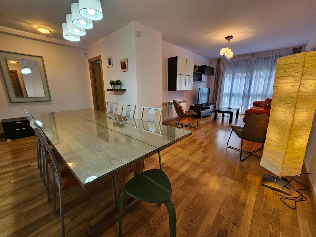 13B01 Apartamento Con Terraza Y Garaje Ribadesella Eksteriør bilde