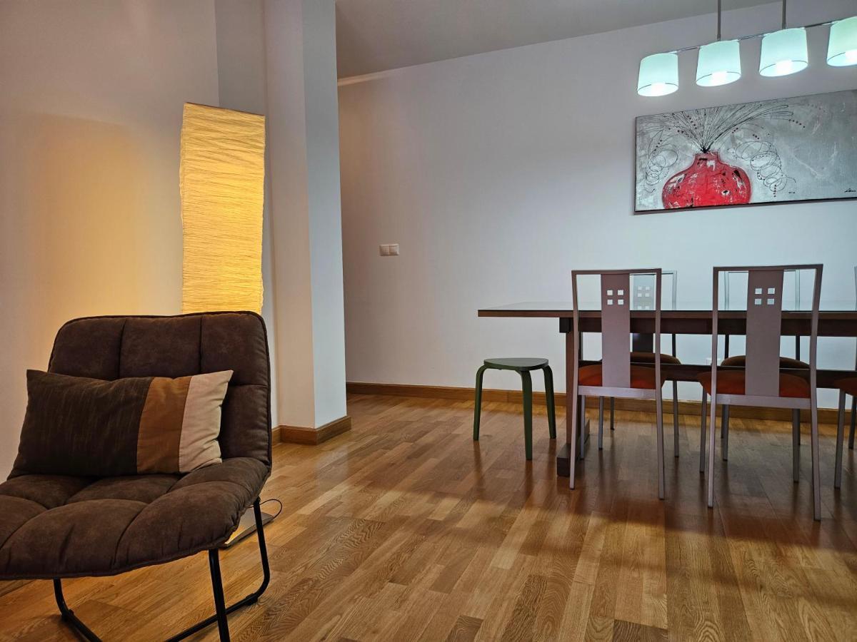 13B01 Apartamento Con Terraza Y Garaje Ribadesella Eksteriør bilde