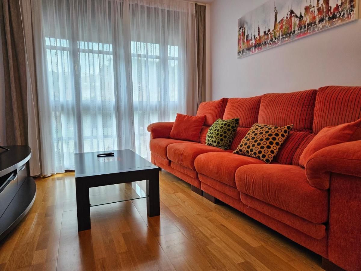 13B01 Apartamento Con Terraza Y Garaje Ribadesella Eksteriør bilde