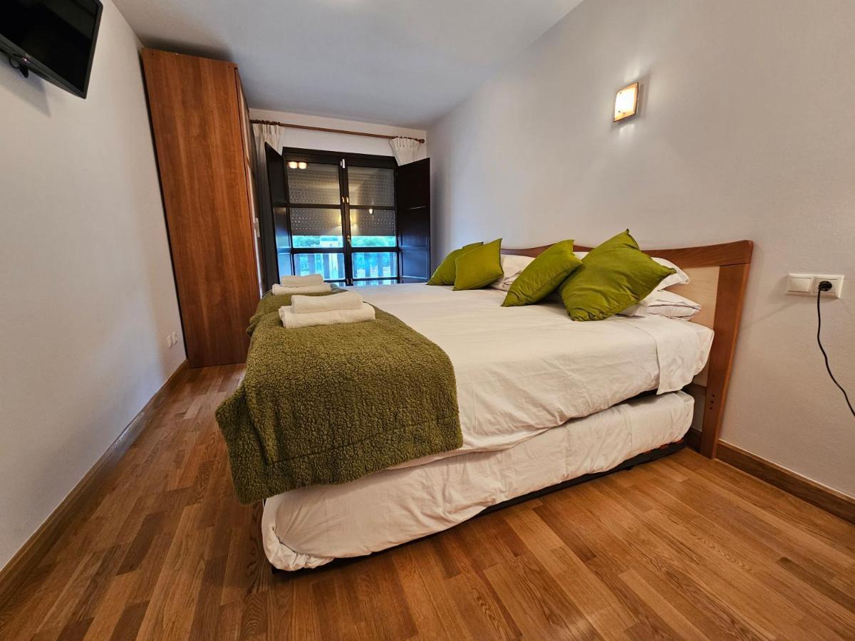 13B01 Apartamento Con Terraza Y Garaje Ribadesella Eksteriør bilde